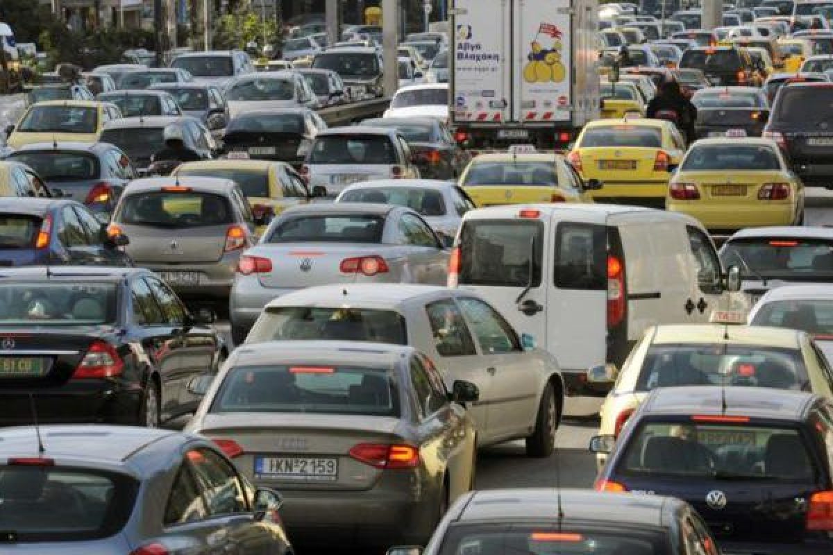 ATHENS-TRAFFIC-768x400